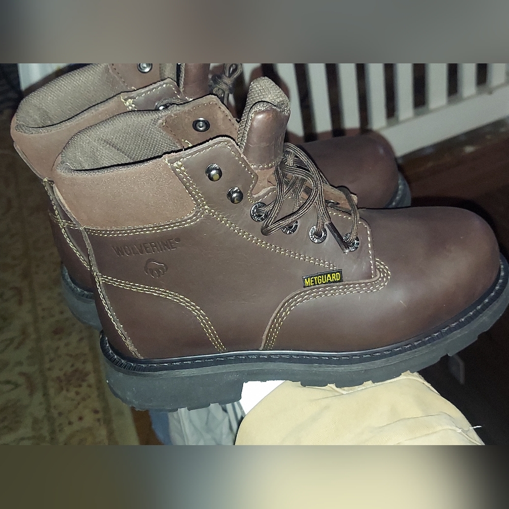Mens size 7 womens size 8